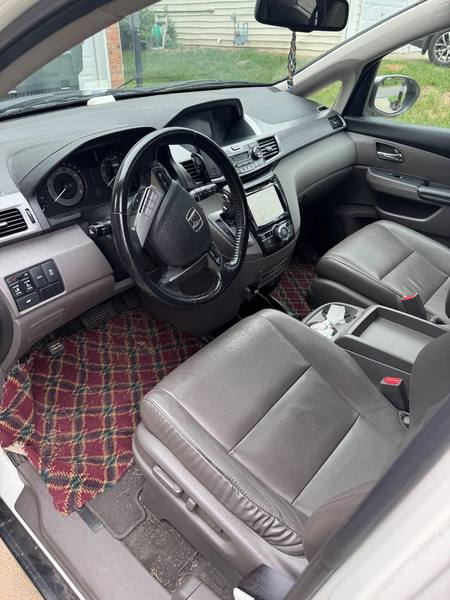 Before: Console & dash · Full detail · Honda Odyssey · Morrisville · Aug 16